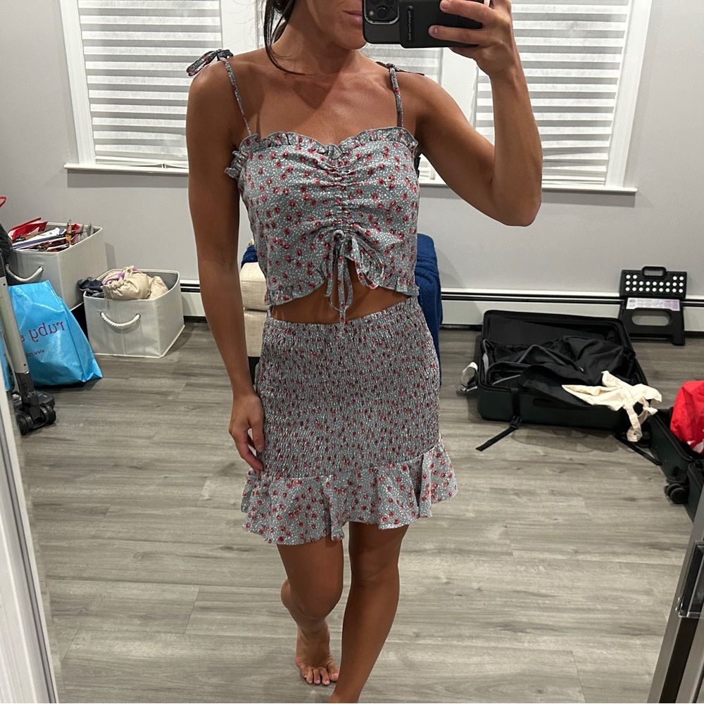 BriDGE Blue Floral Mini Skirt Set